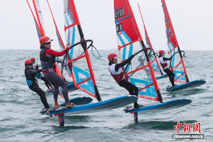 十五运会帆船赛汕尾启幕 228名运动员角逐10金