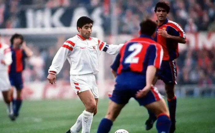 1994年世界杯阿根廷队：马拉多纳禁赛成转折点