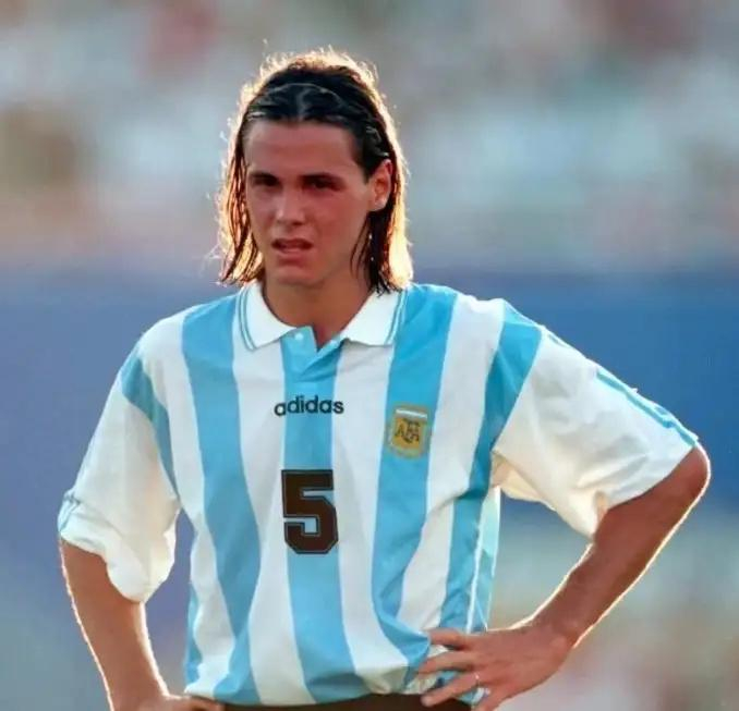 1994年世界杯阿根廷队：马拉多纳禁赛成转折点