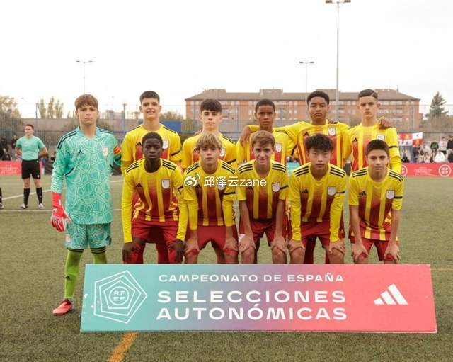 14岁中国小将李昊炎签约巴萨青训创历史