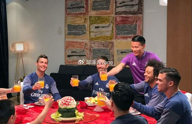 14岁中国小将李昊炎签约巴萨青训创历史