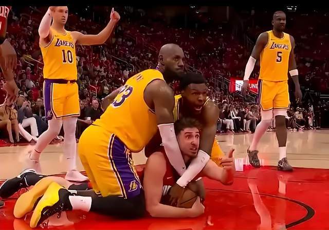 NBA季后赛雷霆领跑夺冠概率榜 马刺凯尔特人紧追