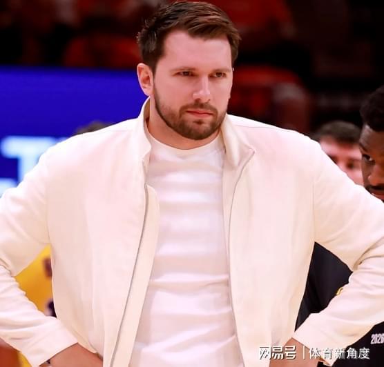 火箭惨败湖人提前出局 东契奇缺席成关键因素